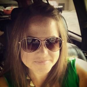 Meet your Posher, Melisa